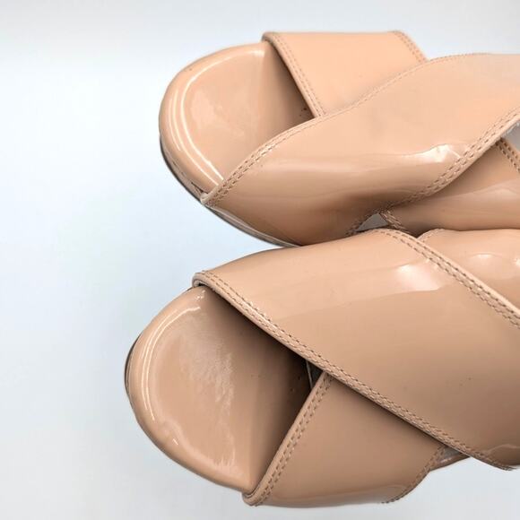 Chocolat Blu Winner Crisscross Wedge Slide Sandal Women's Tan Size US8.5 EU39 - Picture 13 of 14